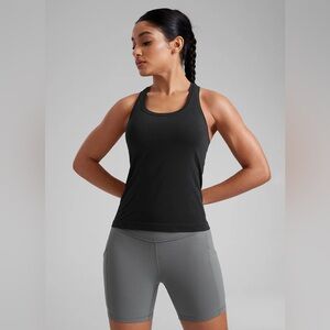 Seamless Racerback Scoop Neck Tank